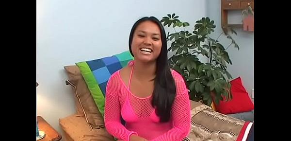  Asian teen Ashley Marie is not against to knock the dust off the old sombrero in the "Casting couch" program